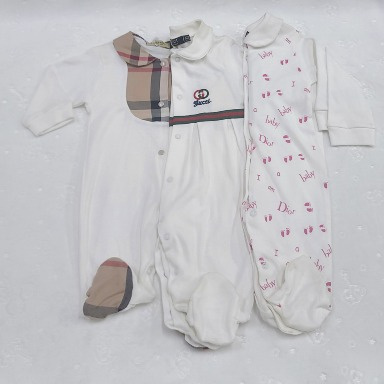 Fancy Cotton Romper Set (3-Piece) for Babies 9–12 Months | Soft Cotton Sleepsuit & Hat