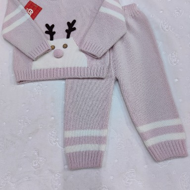 Reindeer Knit Baby Set – 2 Piece Outfit (9–12 Months)