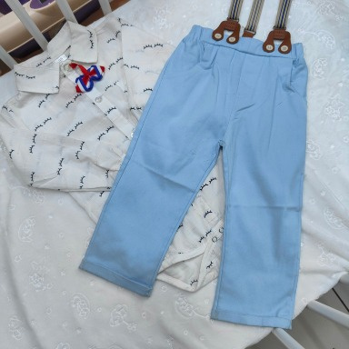 Baby Boy Formal Outfit with Suspenders & Bow Tie – Light Blue Set (Size 90–95)
