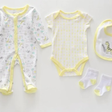 Mellow Yellow Baby Set by Ollie’s Place – 4-Piece Newborn Safari Outfit (0–6 Months)