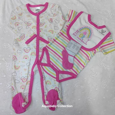 Rainbow Baby Girl Layette Gift Set – 4-Piece Cotton Newborn Outfit with Sleepsuit, Bodysuit & Bib
