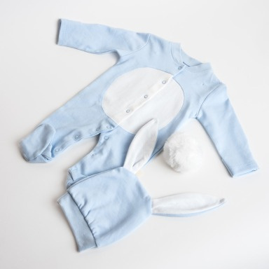 Bunny-Themed Newborn Outfit Set – Footed Romper & Bunny Ear Hat (0–9M)
