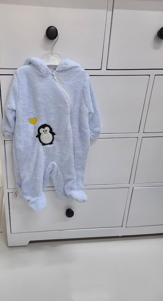 Baby Fleece Hooded Romper – Soft Warm Footed Baby Jumpsuit with Penguin Design (3–6 Months)